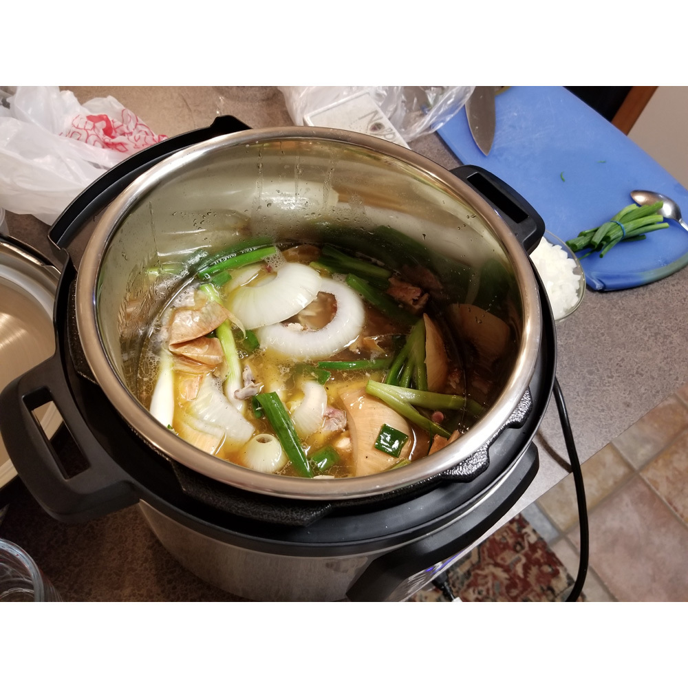 Homemade-Bone-Broth-1